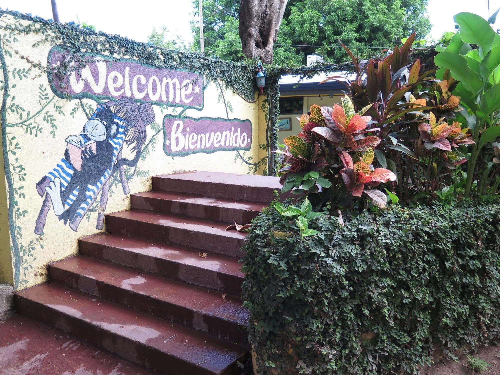 Hotel Savannah Playas del Coco Exterior photo