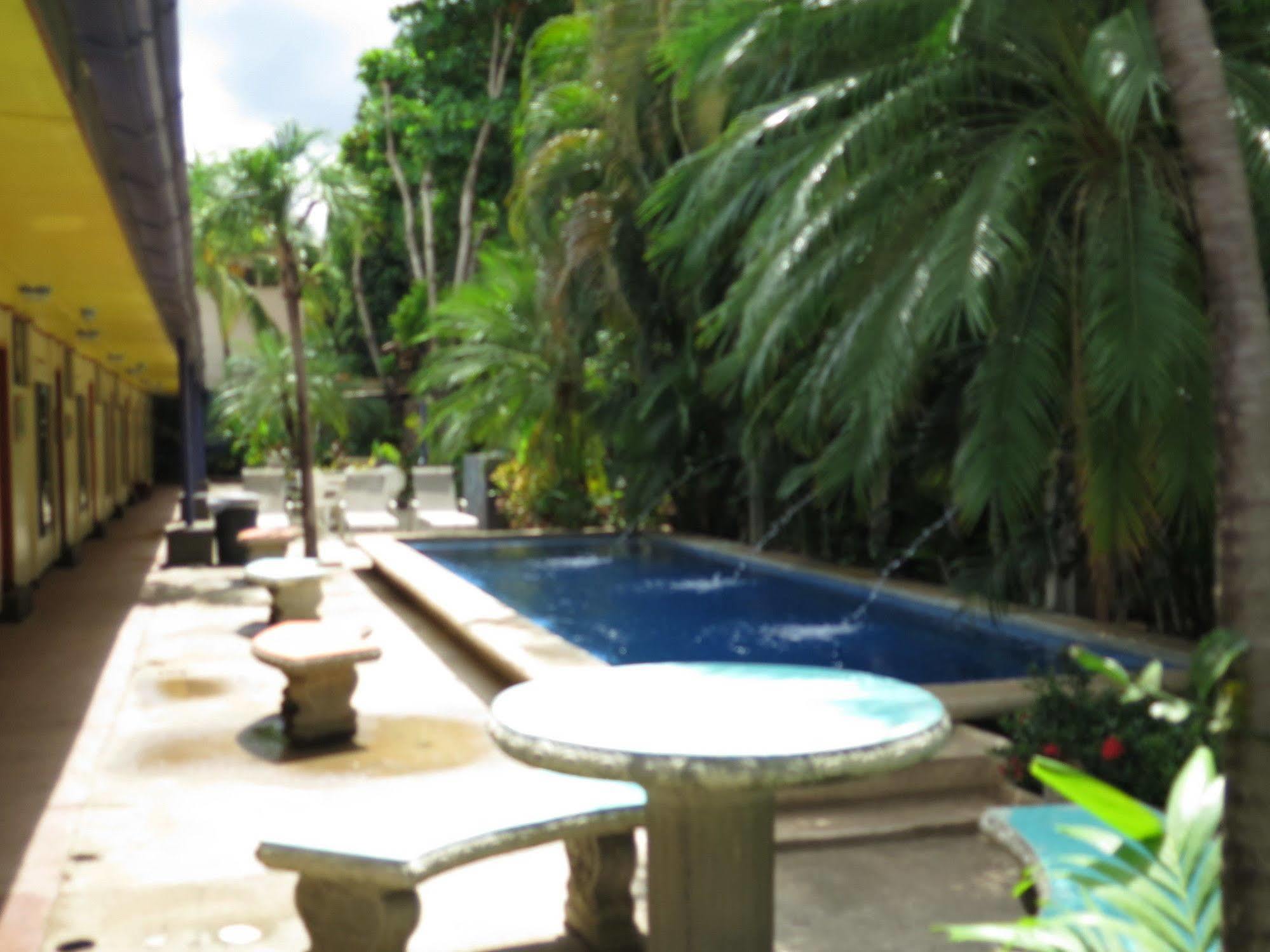 Hotel Savannah Playas del Coco Exterior photo